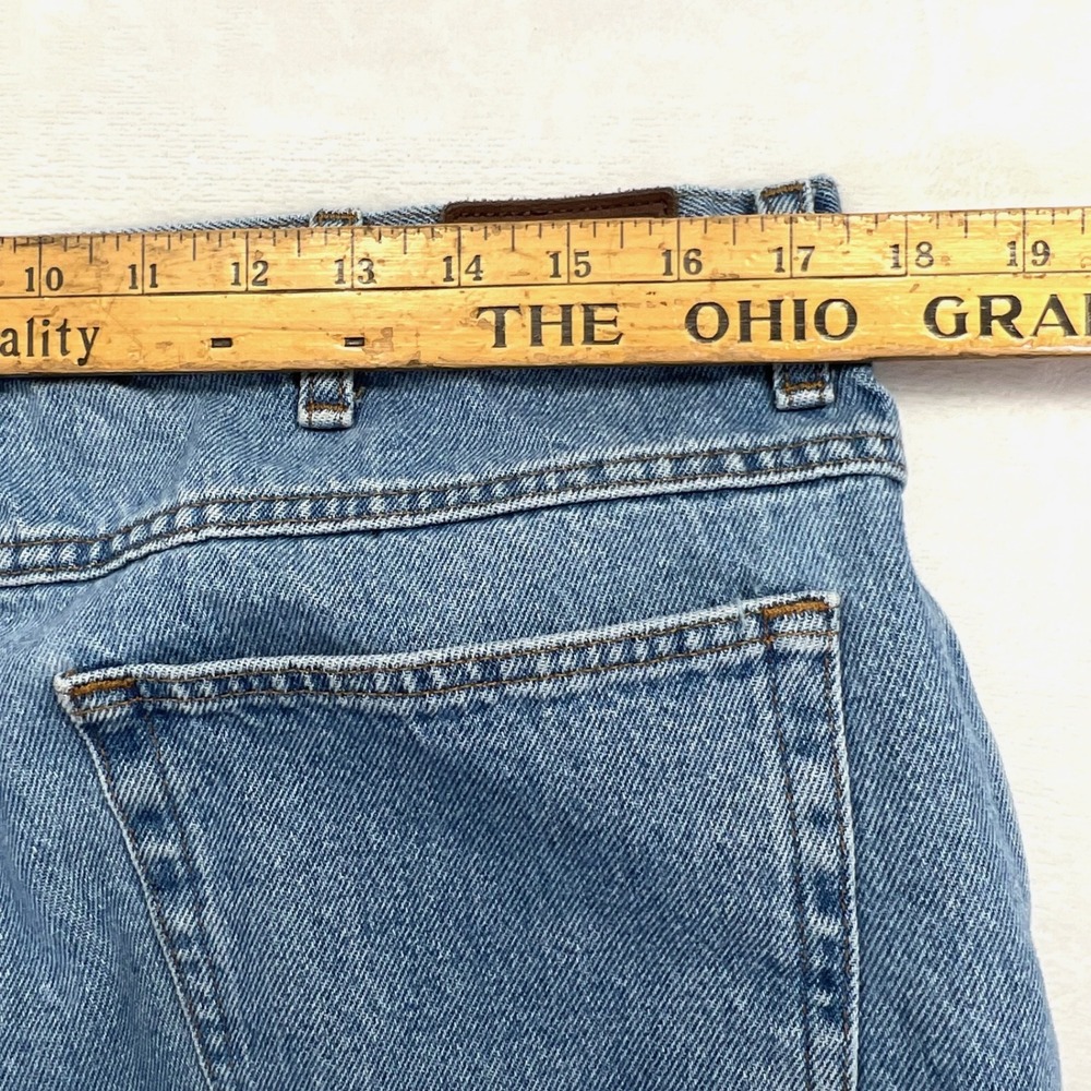LL Bean Relaxed Fit Jeans Mens 38x29 Medium Wash Blue 100% Cotton 134770 - Picture 4 of 9